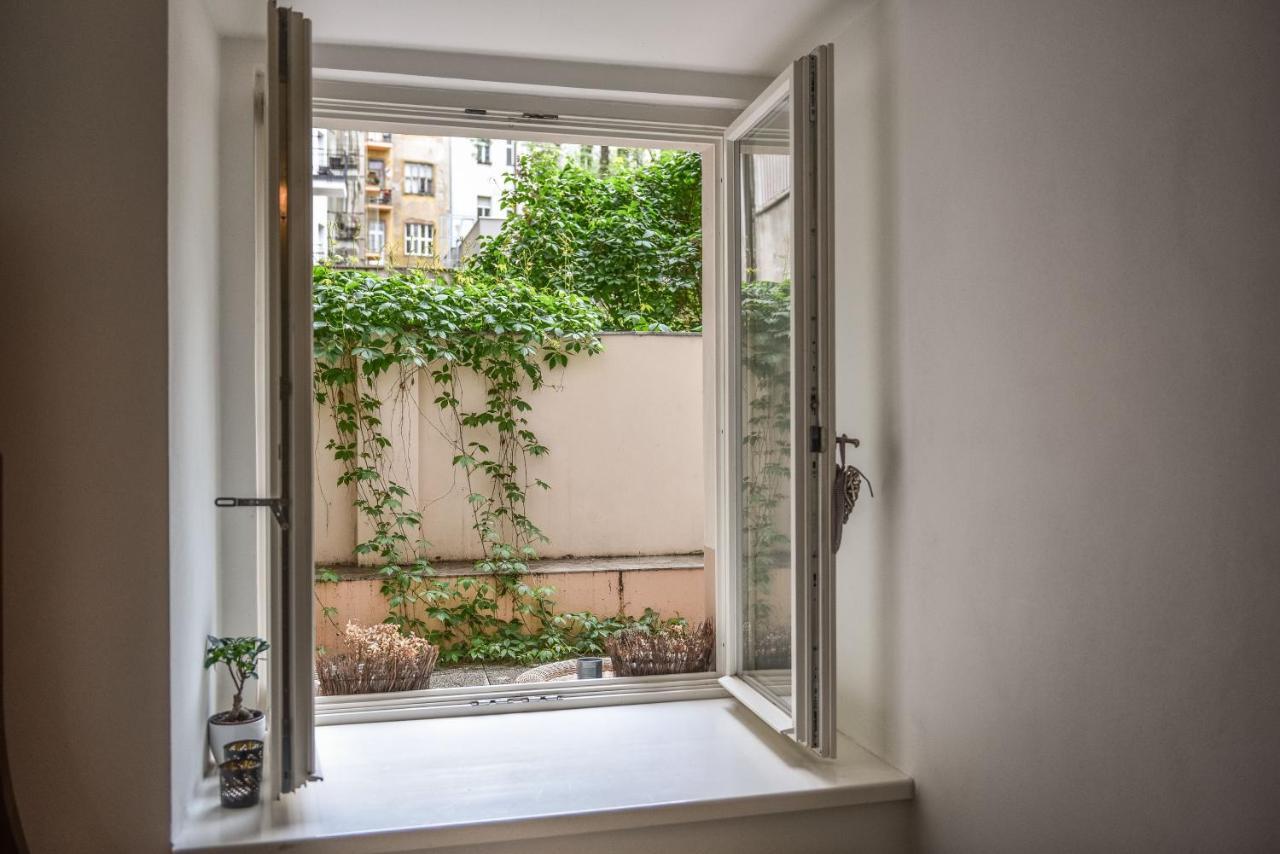 Quiet Apartment In The City Center With Own Terrace Praha Eksteriør bilde