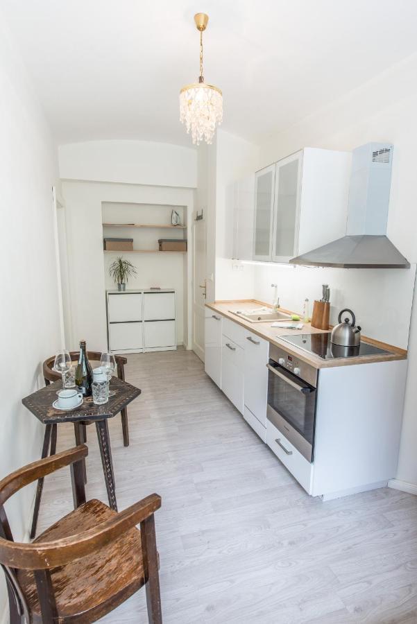 Quiet Apartment In The City Center With Own Terrace Praha Eksteriør bilde